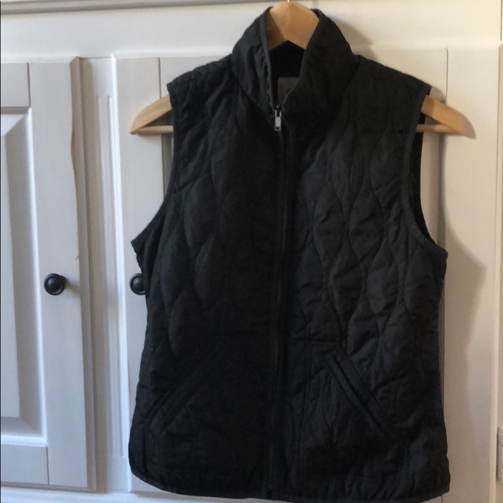 Old Navy Black Quilted Vest Size XS